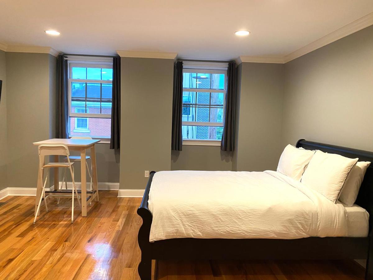 Alina & Fanny - Philadelphia 1212 Mt Vernon St ภายนอก รูปภาพ